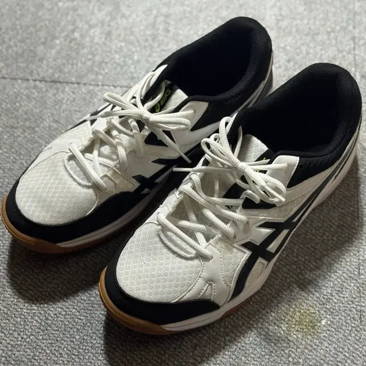 [BUNJANG] ASICS White/Black Sneakers Size 280 / 아식스 흰/검 운동화
