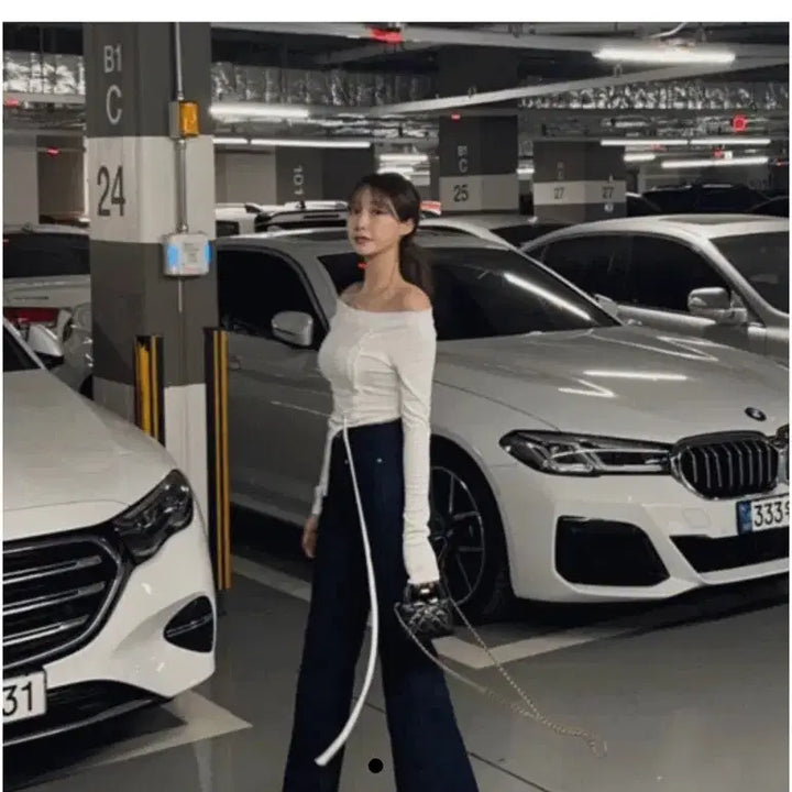[BUNJANG] J&amp;I Pocket Denim Jeans / 제이앤아이 생지 포켓 데님 s
