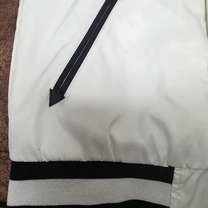 [SOLD OUT] NBA 피닉스 선즈 고릴라 자수 바시티 자켓 스카잔 M