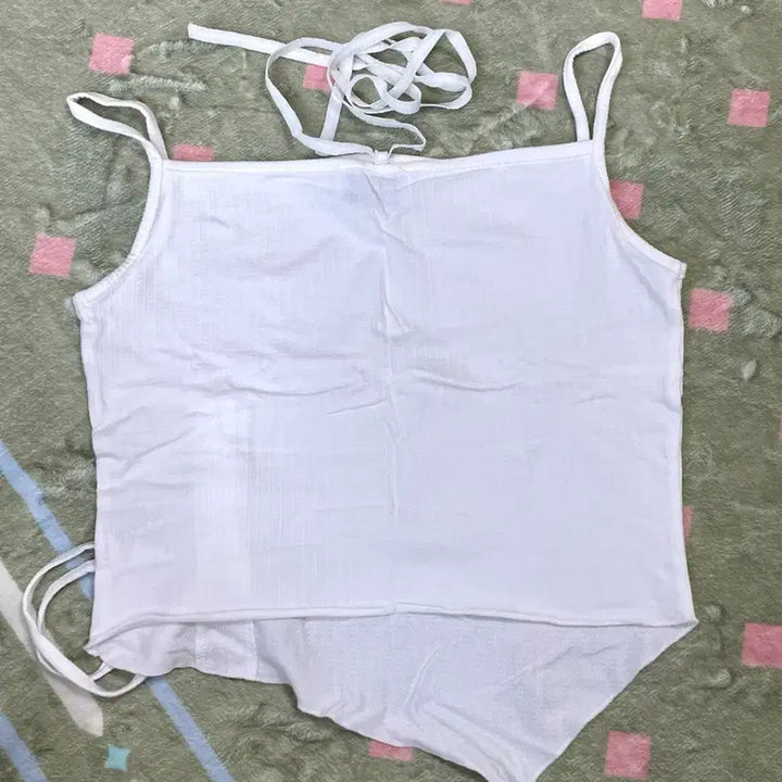 [BUNJANG] Zero/Planet Lydia Sleeveless Top White / 제로플래닛 리디아 슬리브리스 M white