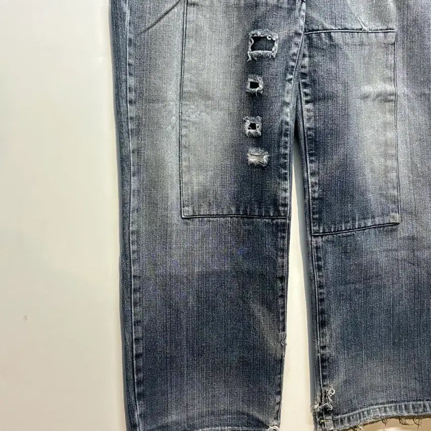 [BUNJANG] Patchwork Painting Denim Pants / 패치워크 페인팅 데님