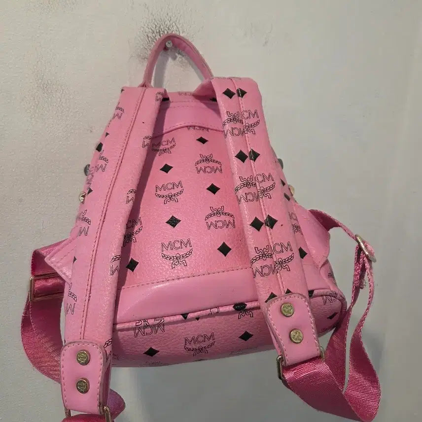 [BUNJANG] MCM Pink Studded Backpack Mini / MCM 핑크 스터드 백팩 미니