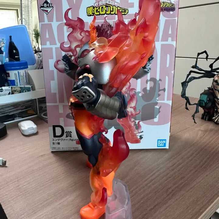 [SOLD OUT] 제일복권 나히아 히어로vs빌런 D상 엔데버 개봉품