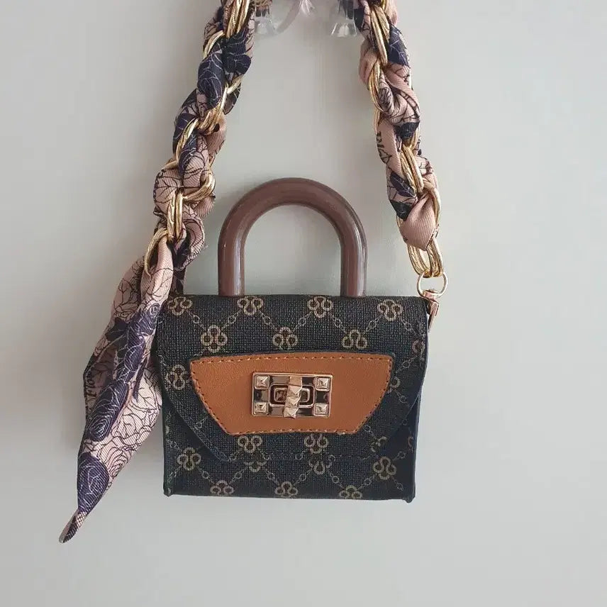 [BUNJANG] Mini Scarf Chain Crossbody Bag / 미니 스카프 체인 크로스백