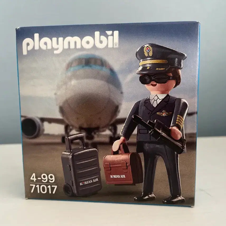 [BUNJANG] Playmobil Korean Air Pilot Figure / 플레이모빌 대한항공 기장