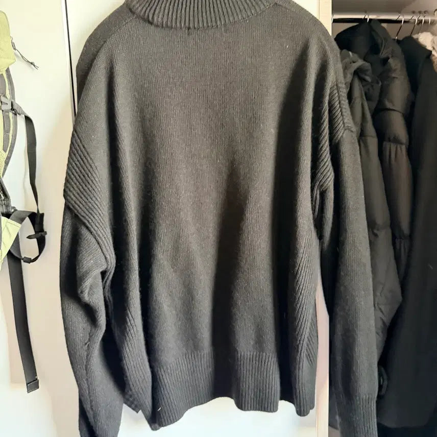 [BUNJANG] 247 Series Mock Neck Knit Sweater / 247시리즈 모크넥 니트 M (100-105)