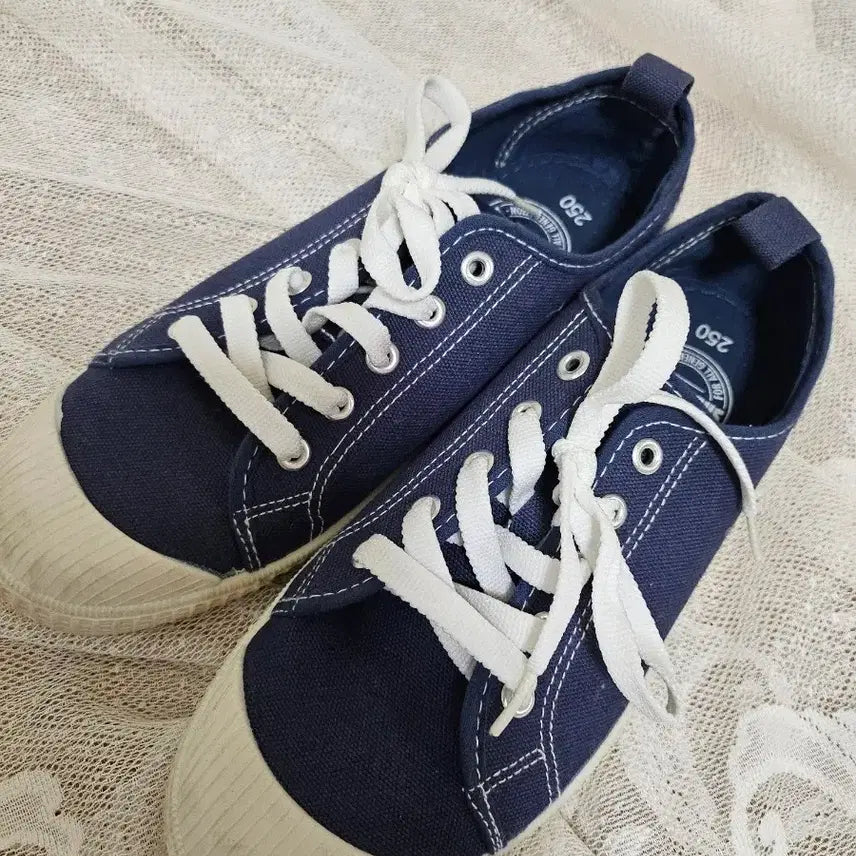 [BUNJANG] Shoopen Navy Sneakers (Size 250) - Sneakers / 슈펜 네이비 단화 스니커즈 250 사이즈