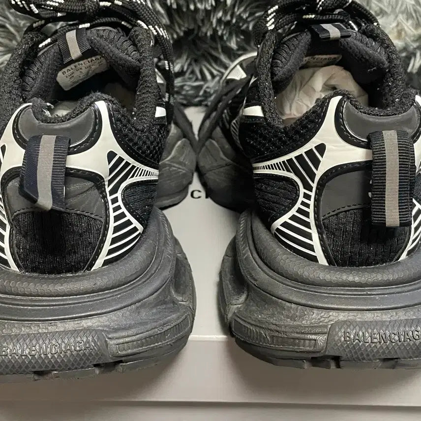 [BUNJANG] Balenciaga 3XL Sneakers / [E39]발렌시아가 블랙 화이트 3xl 스니커즈