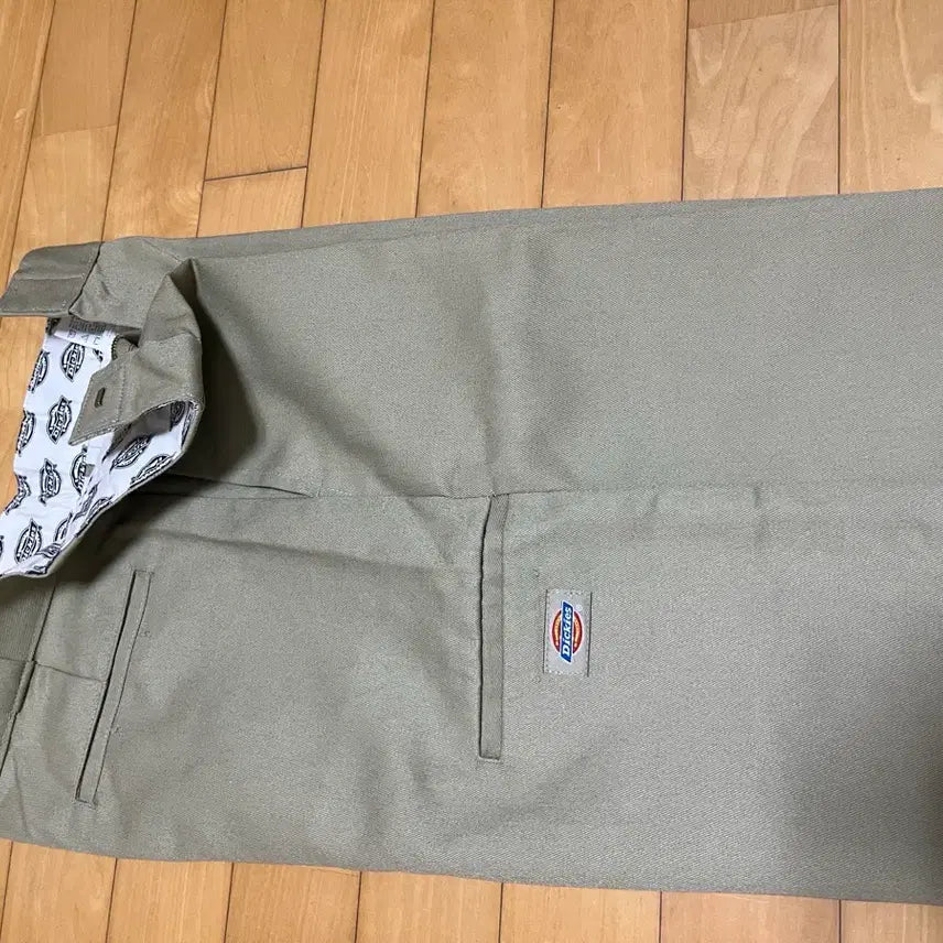 [BUNJANG] Dickies Loose Fit Work Shorts / 디키즈 루즈핏 워크쇼츠