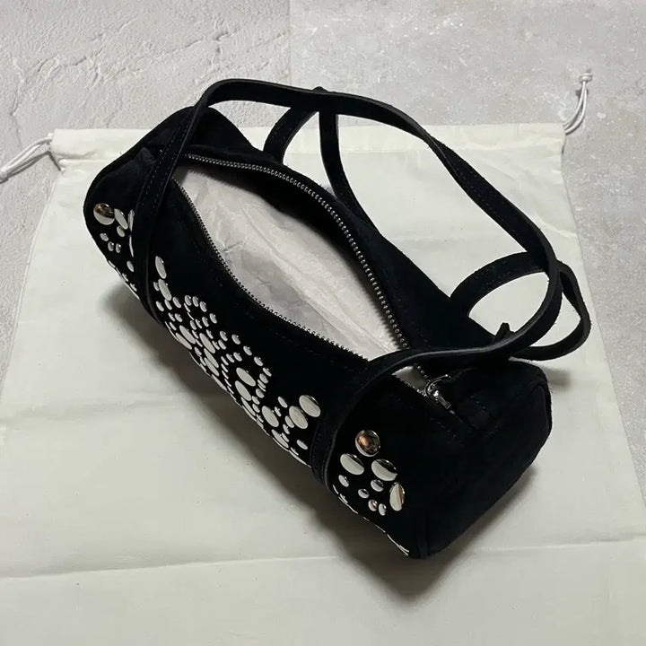 [BUNJANG] Gimaguas Sofia Studded Bag - Black / [새상품] 기마구아스 Sofia 소피아 스터드백 블랙