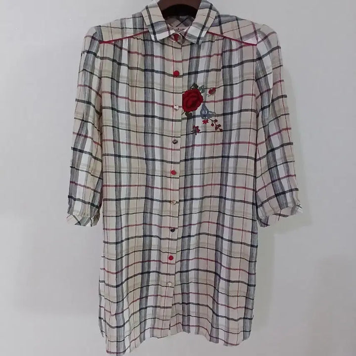 [SOLD OUT] 비꼴리끄 체크 플라워 자수 롱 셔츠