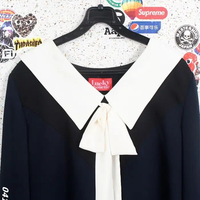 [SOLD OUT] 여성38/ 럭키슈에뜨 프레피 블라우스 NV 36-2