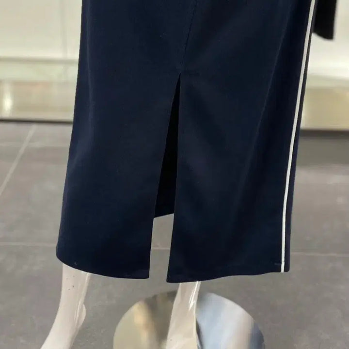 [SOLD OUT] 보브 트레이닝 스커트