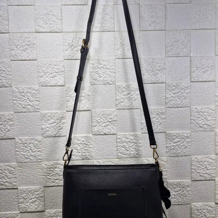 [BUNJANG] J.ESTINA Crossbody Bag / 제이에스티나 크로스백 (택포)