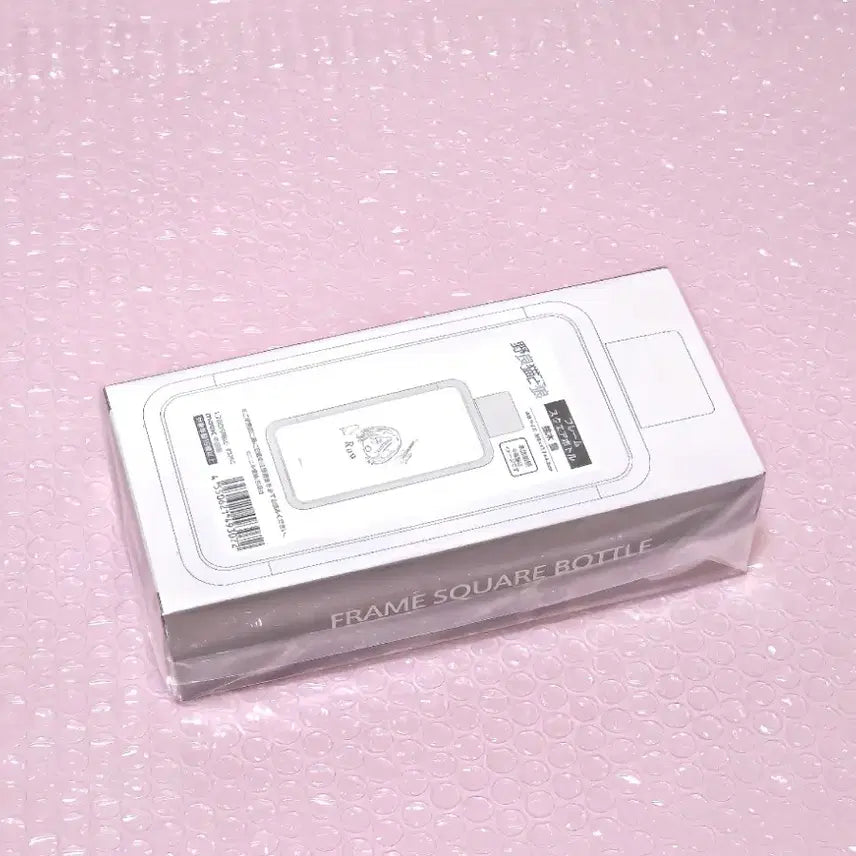 [BUNJANG] Gilgoyangyiwa Neukdae "Low" Frame Square Bottle (Sealed) / (미개봉) 길고양이와늑대 로우 프레임 스퀘어 보틀