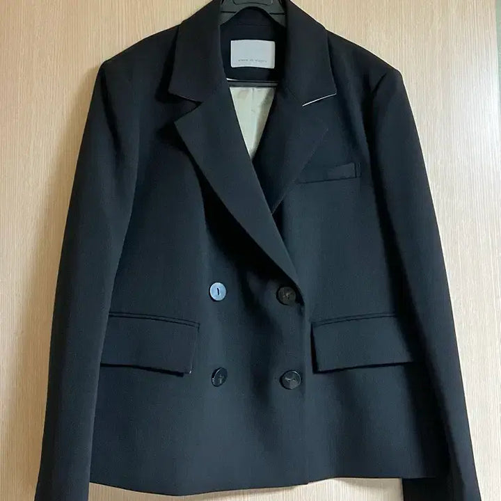 [SOLD OUT] 보브 자켓 66