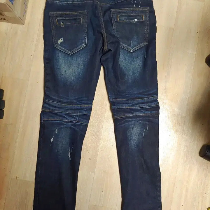 [SOLD OUT] 발망 바이커진 진청 워싱 32 스판