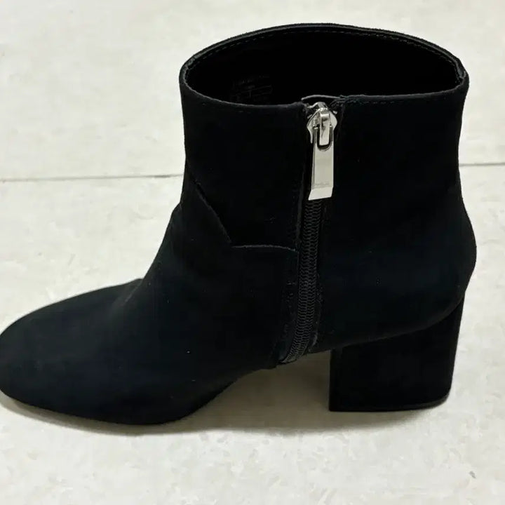 [BUNJANG] ZARA Suede Ankle Boots / zara 자라 블랙 스웨이드 앵클 부츠 37