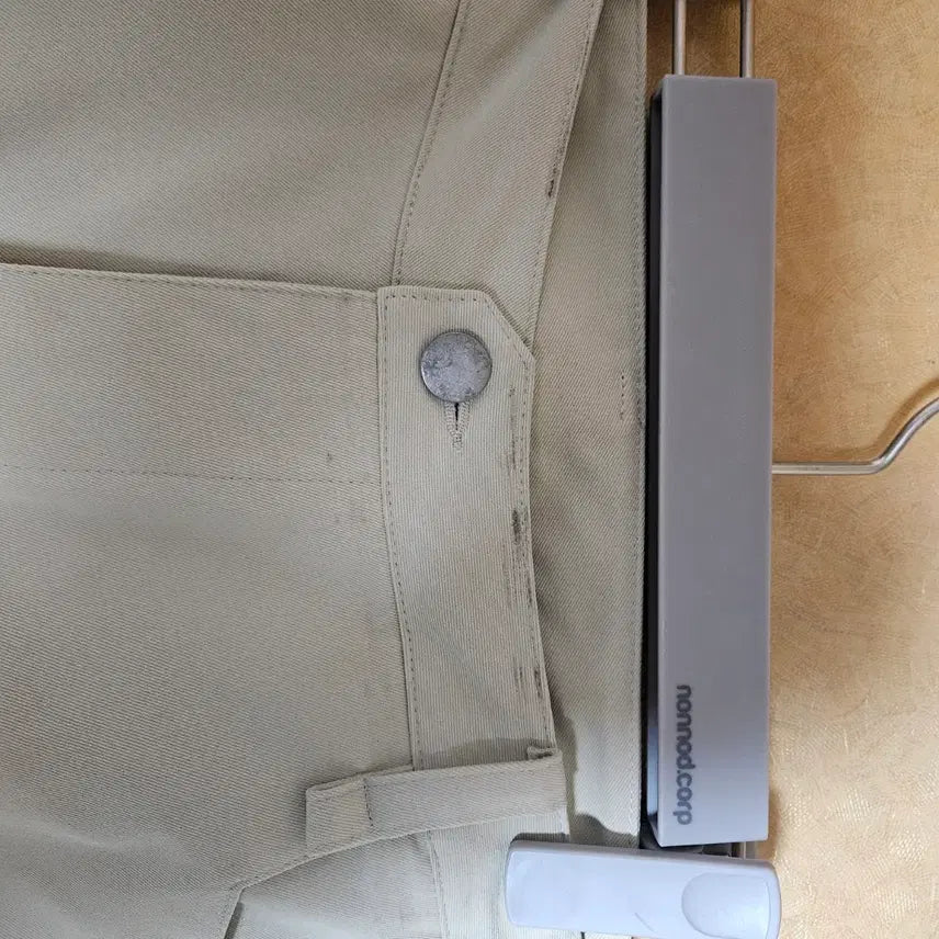 [BUNJANG] Nohnohd Alpine Carpenter Beige Shorts / 논노드 알파인 카펜터 베이지 반바지