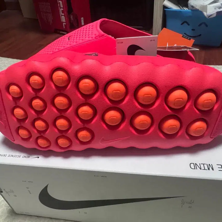 [BUNJANG] Nike Mind 001 Solar Red Chrome Sneakers / 나이키 마인드 001 솔라레드크롬  270