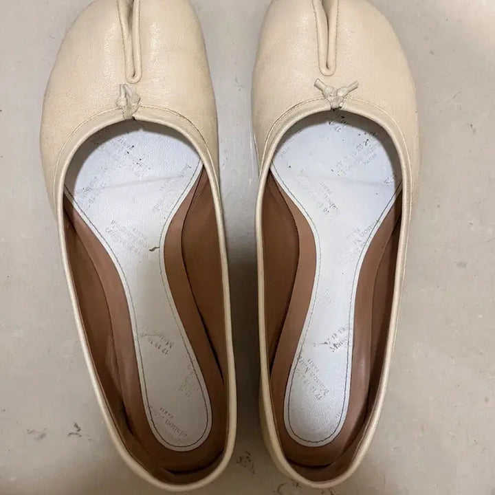 [SOLD OUT] 마르지엘라 타비 38.5