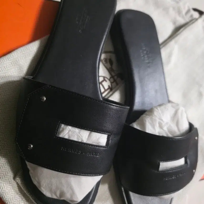 [BUNJANG] Hermès Leather Slides 37.5 / 에르메스 슬리퍼 37.5 사이즈