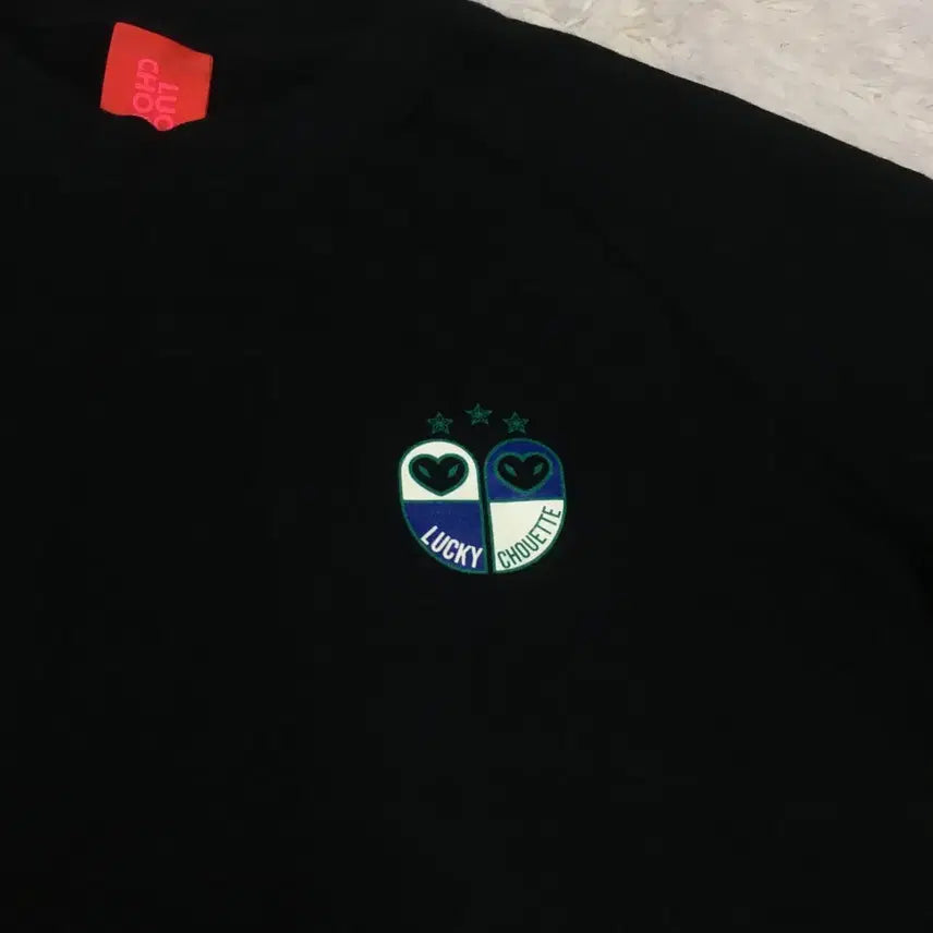 [SOLD OUT] 럭키슈에뜨 여성 맨투맨 만원샵 DD14