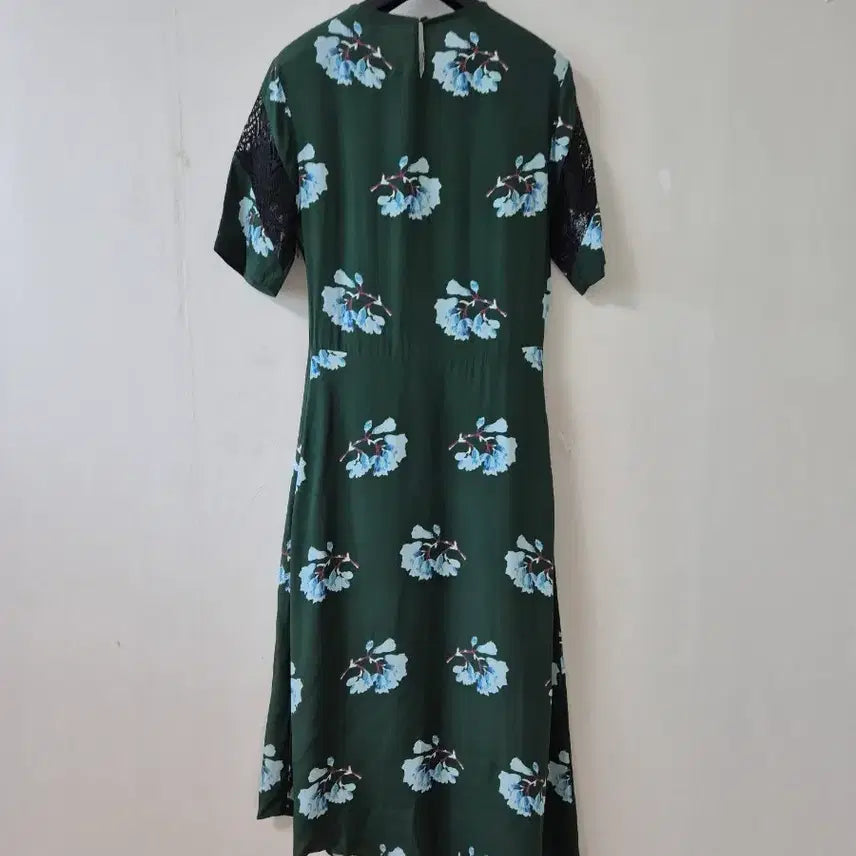 [BUNJANG] Maje Lace Asymmetric Dress / 마쥬 레이스배색 언발 원피스