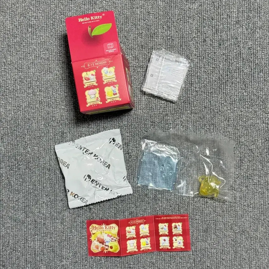 [BUNJANG] Sanrio Hello Kitty Big Apple Picnic Series Figure (New, Unused) / 헬로키티 빅 애플 피크닉 시리즈 산리오 피규어 미사용 새 상품