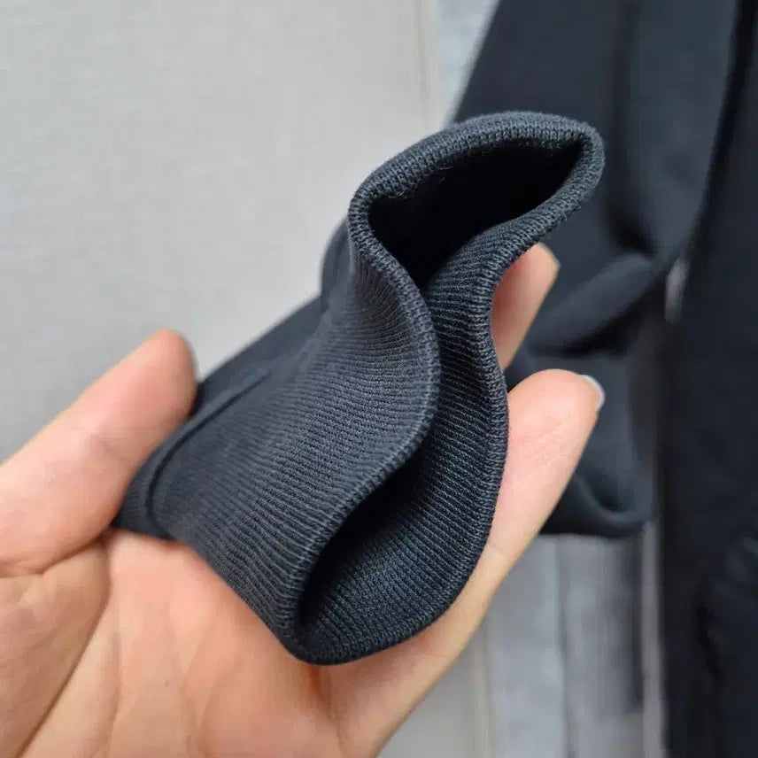 [SOLD OUT] 한글택 23SS 스톤아일랜드 집업 블랙 95-M