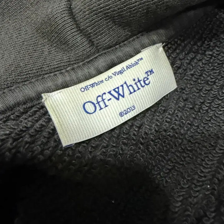 [SOLD OUT] 오프화이트 마태후드L + 매튜팬츠S 셋업 (실측 105~110)