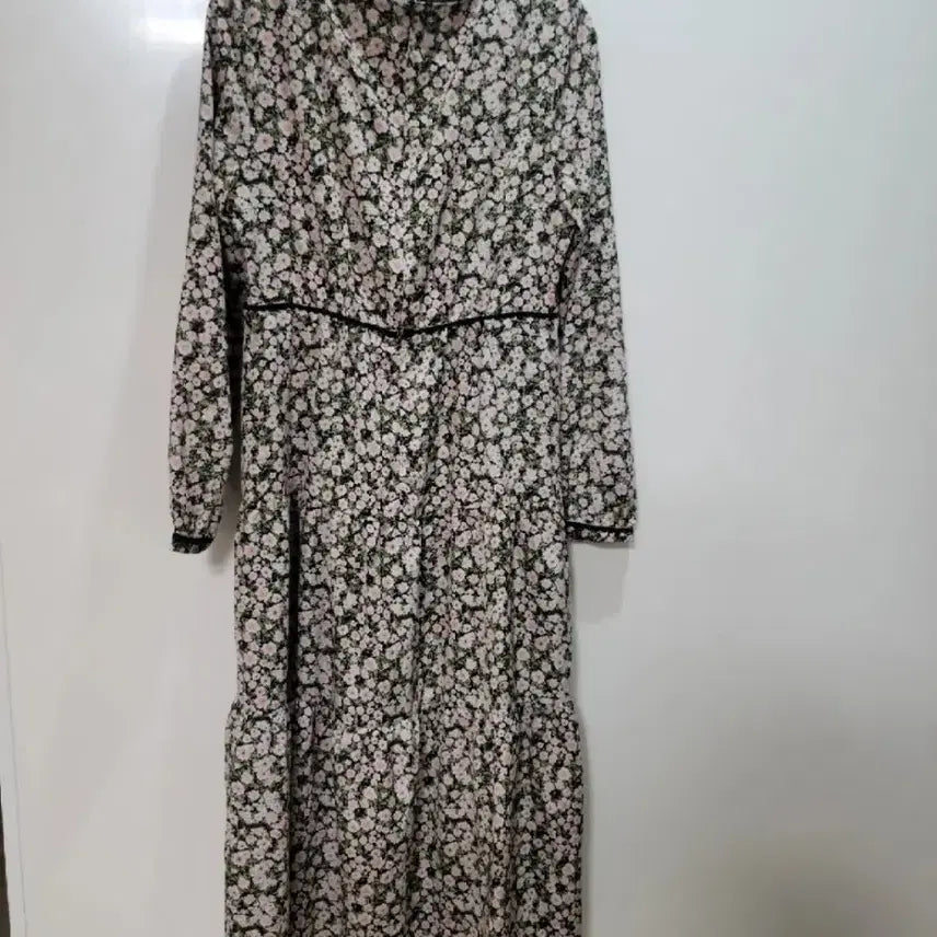 [BUNJANG] 8seconds Floral Long Dress / 에잇세컨즈 플라워 롱 원피스