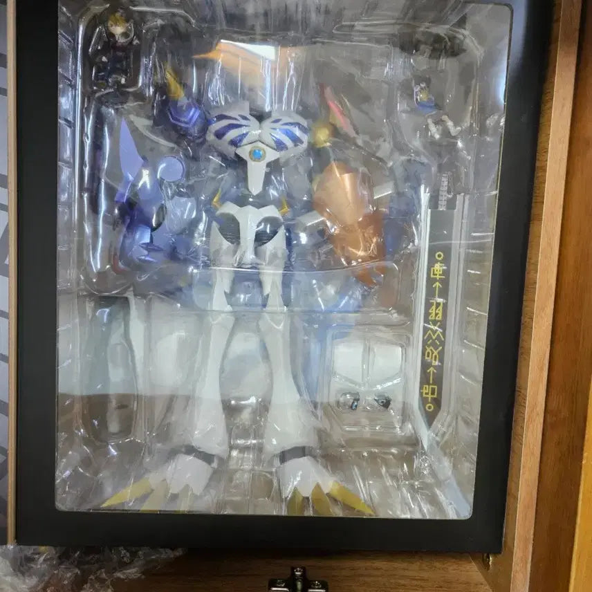 [SOLD OUT] 반다이 다이넥션 오메가몬 피규어