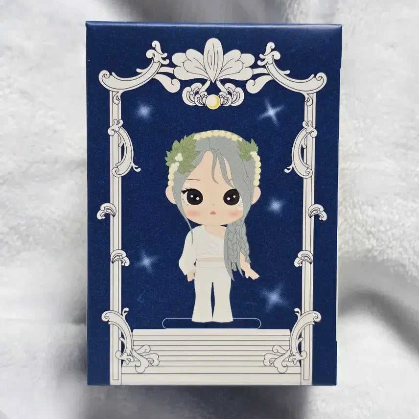 [BUNJANG] Byoleio Starlit of Moon Figure + Photocard Set (Sealed) / Starlit of Moon Byoleio 피규어 +포토카드 포함 미개봉