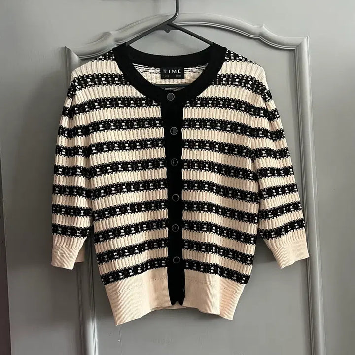 [SOLD OUT] 22ss 타임 니트 가디건 90사이즈