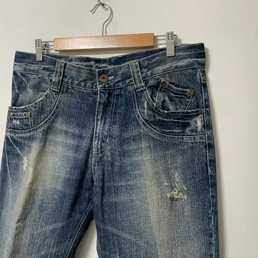 [BUNJANG] DOHC 34 Wash Denim Jeans / 34 DOHC 워싱 데님 청바지 정품