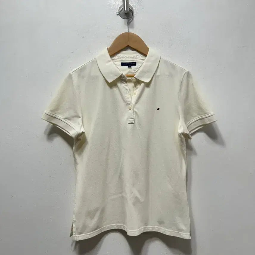 [SOLD OUT] 타미힐피거 아이보리 여성 반팔 폴로티 M