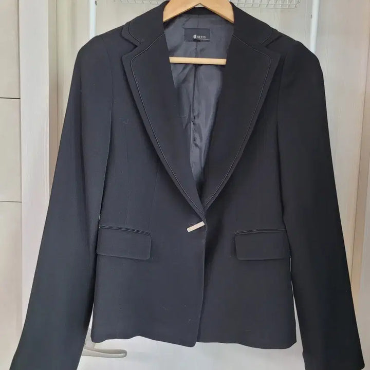 [SOLD OUT] 예츠(YETTS) 블랙 여성 정장 자켓 66