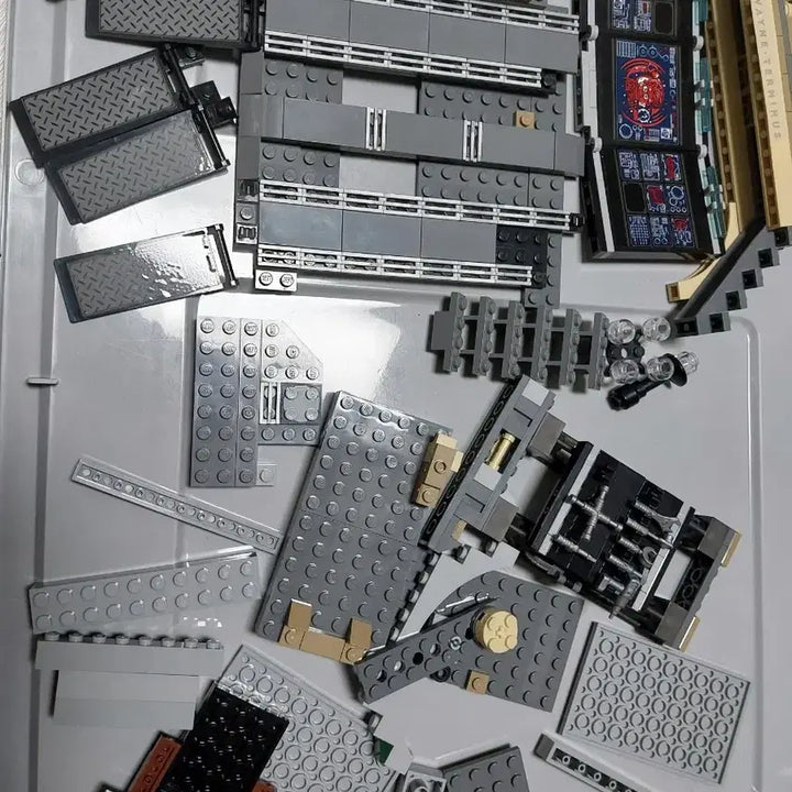 [BUNJANG] LEGO Batman The Riddler Duel Building Parts Bulk Bricks / 레고 배트맨 리들러 결투 건물 부품 벌크브릭들
