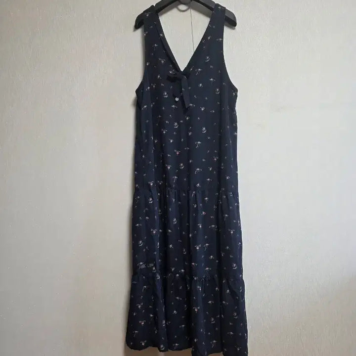 [SOLD OUT] 썰스데이아일랜드 원피스