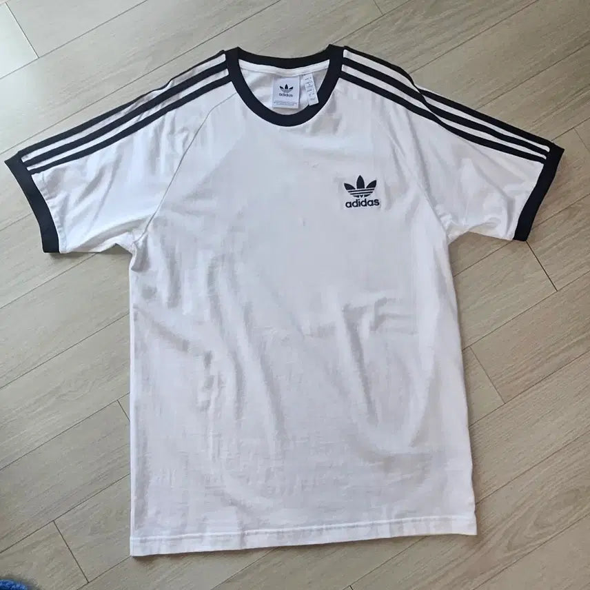 [SOLD OUT] 아디다스 아디컬러 오리지날 반팔 클래식  티셔츠  IA4846