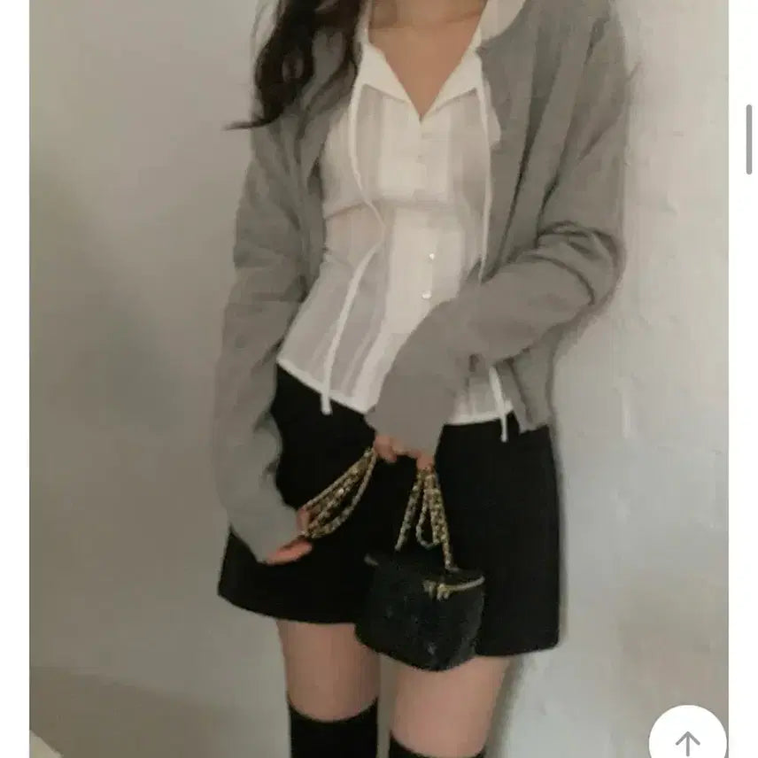 [BUNJANG] Venueet Moet Jacquard Blouse / 베뉴엣 블라우스