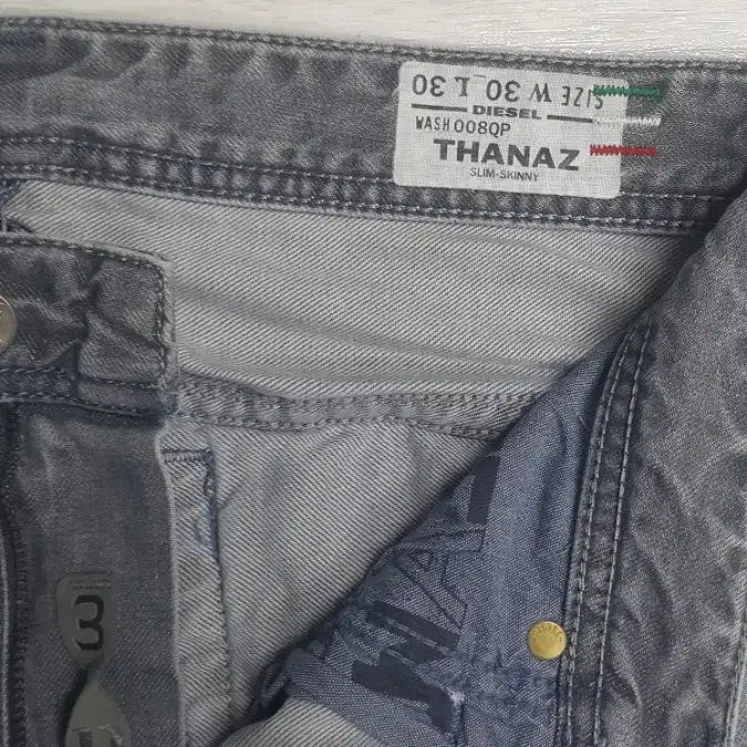 [BUNJANG] Diesel THANAZ 31" Denim Jeans / [정품] 디젤(이태리판) THANAZ 31인치(No.176)드라이완료!