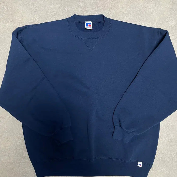 [BUNJANG] Russell Athletic 90s Sweatshirt Navy / 90s USA 러셀 RUSSELL 스웻 셔츠 맨투맨 네이비