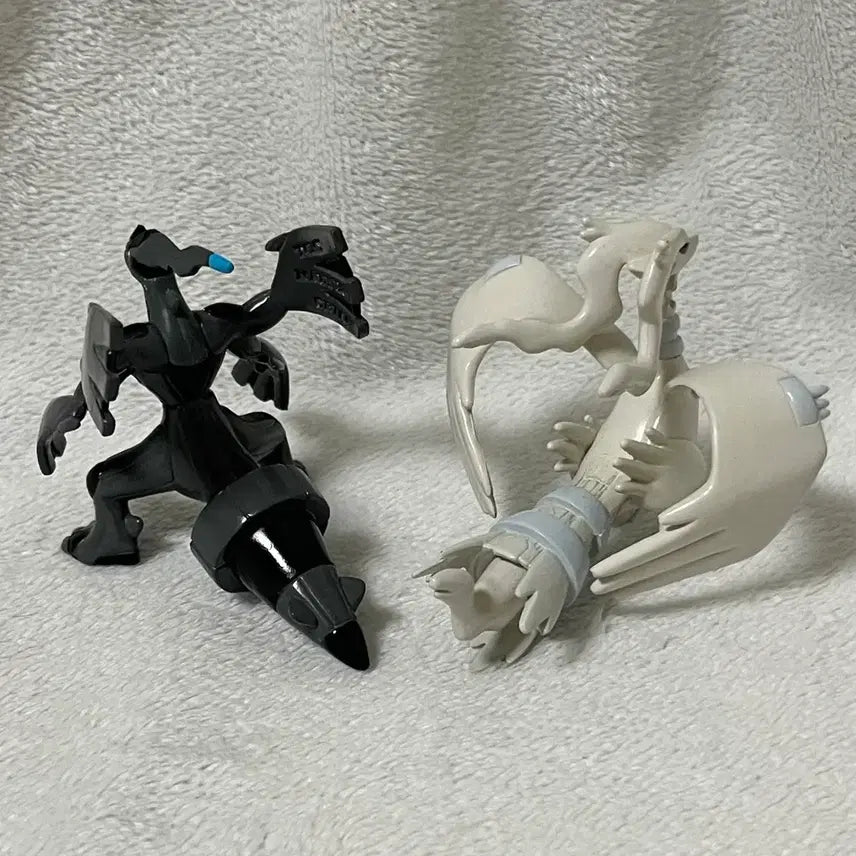 [BUNJANG] Pokemon Zekrom Reshiram Figure Bundle Set / 연휴 한정가) 몬코레 몬콜레 제크로무 레시라무 포켓몬스터 피규어