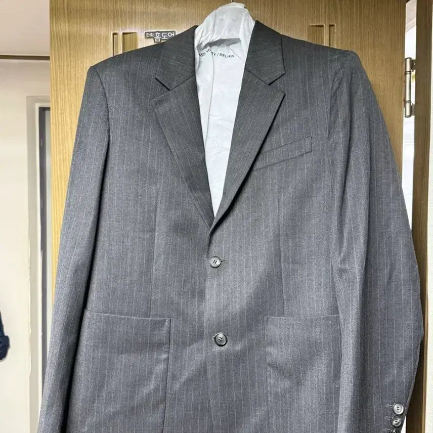 [BUNJANG] Vellie 24FW Stripe Blazer Jacket / 벨리에 24fw 스트라이프 블레이저 자켓 05