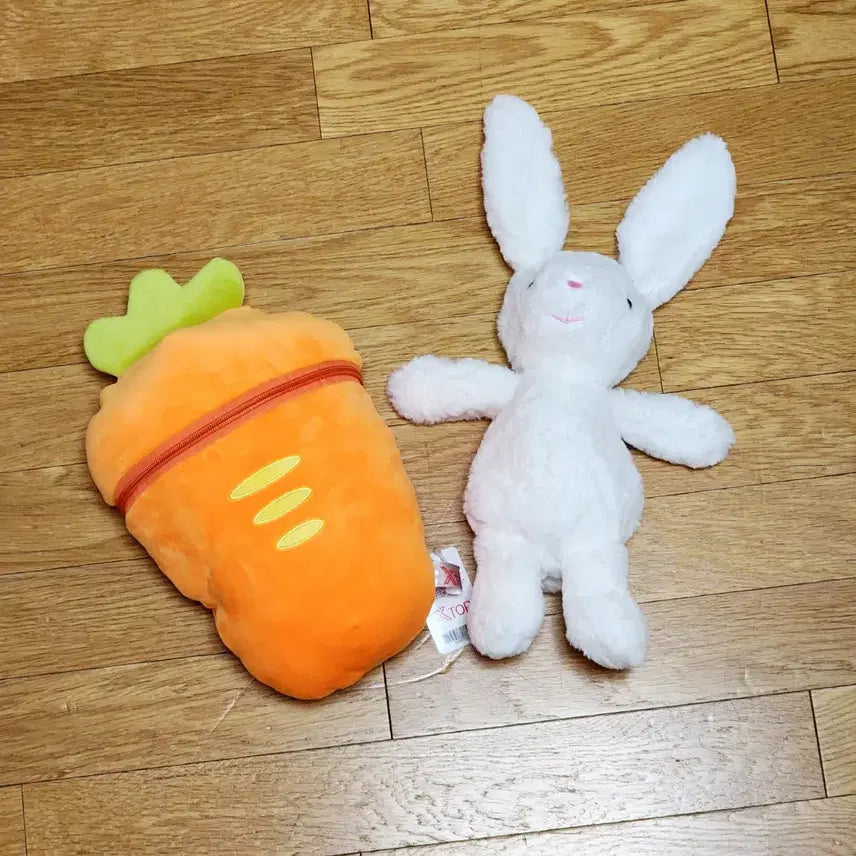 [SOLD OUT] 새상품)25cm 당근 침낭 토끼 인형_귀여운 소품_중형 인테리어 빅 누이