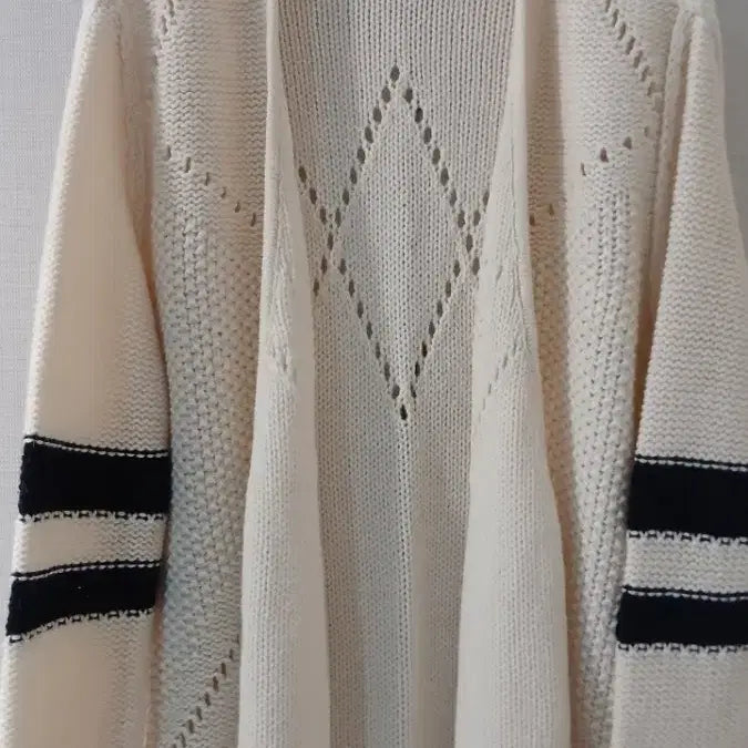 [BUNJANG] Maje Ivory Colorblock Cardigan / 마쥬 아이보리 배색 가디건