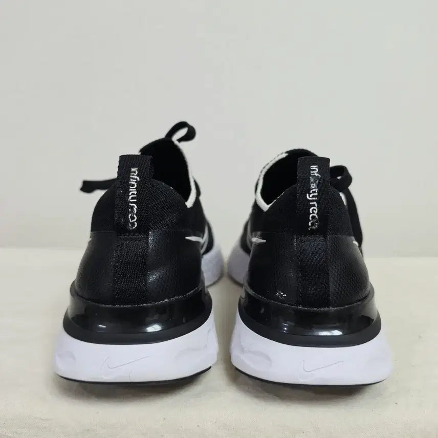 [SOLD OUT] :240나이키 리액트 인피니티 런 플라이니트 -805