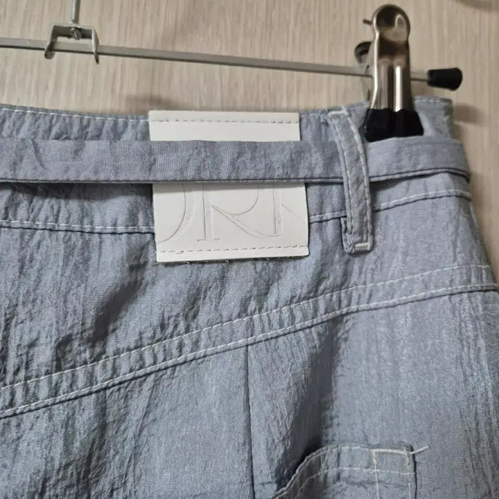 [SOLD OUT] (23년) 오르 ORR 나일론 롱스커트 스몰